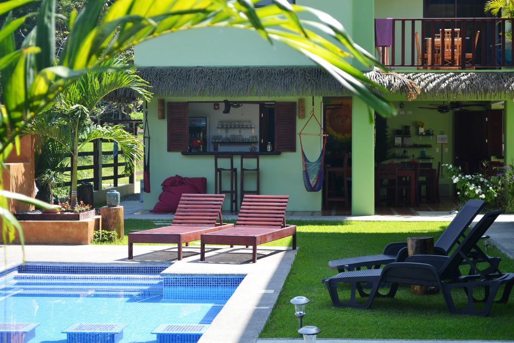 Mavi Surf Hotel Dominical Kültér fotó